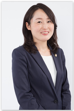 弁護士　宮澤　美和